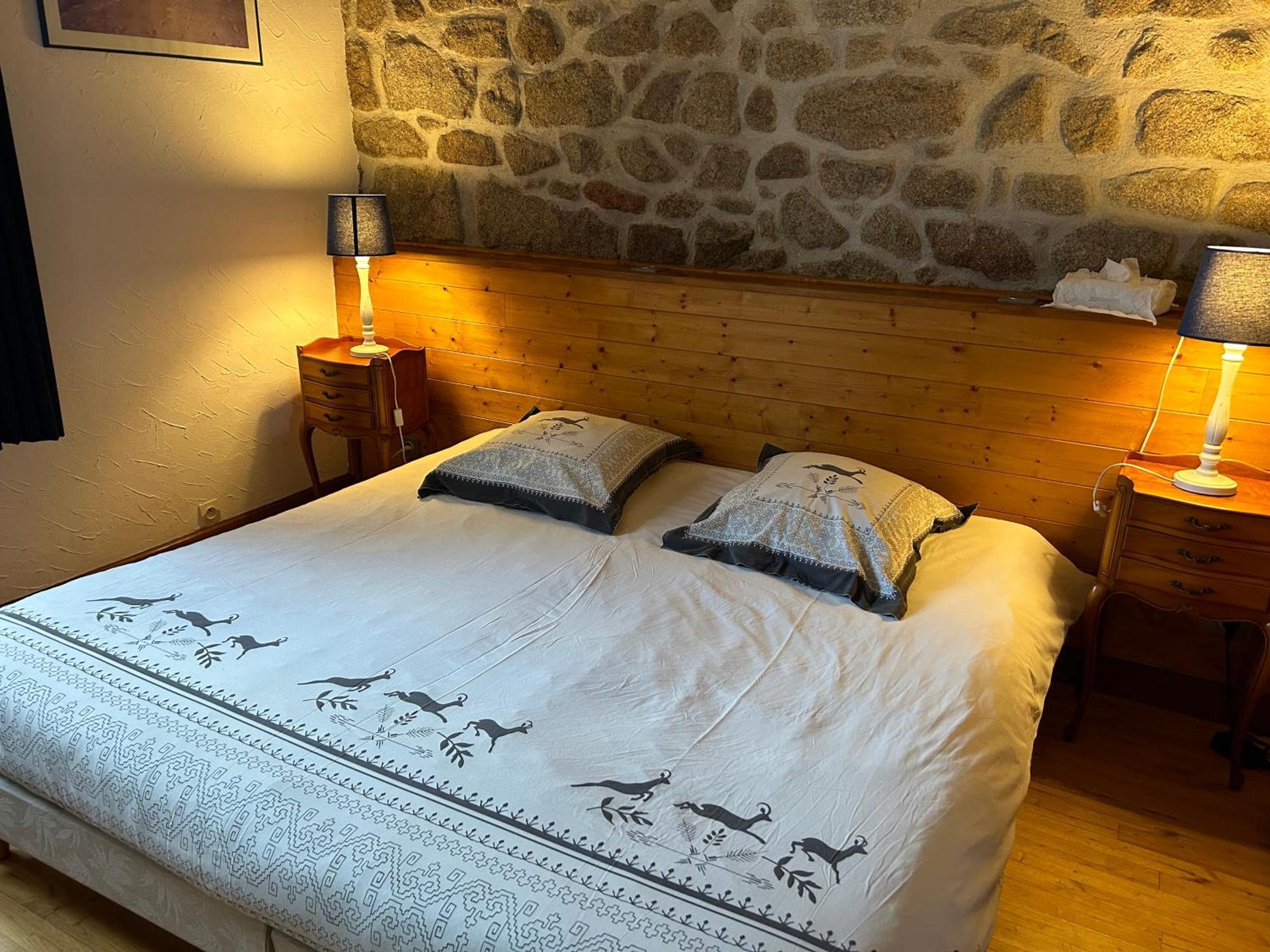 Le Domaine De La Vergnolle Roches  Ngoại thất bức ảnh